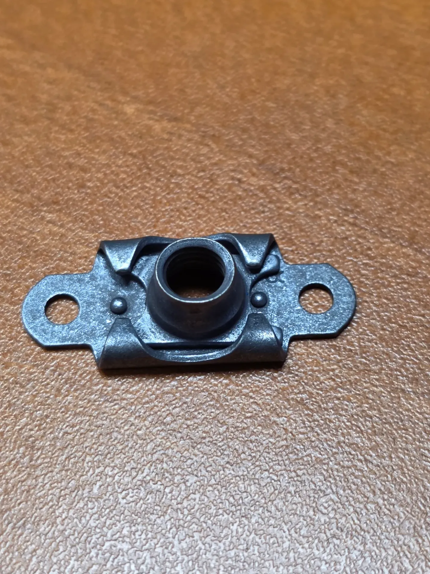 Tuerca flotante insert m5x0.8